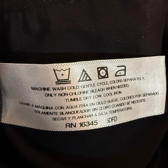 Vanity Fair Black half slip EUC size 2 XL - Picture 5 of 6